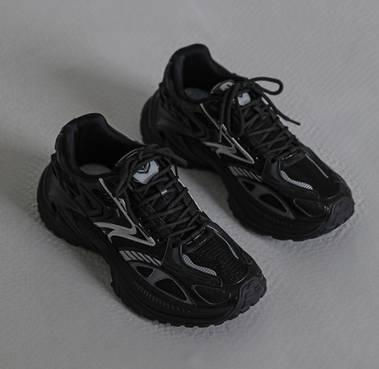Retro Y2K Style Breathable Sneakers